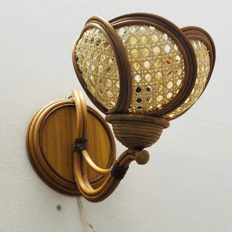 Flower rattan wall sconce light fixture handcrafted wicker lampshade wooden hanging lighting decorative living room